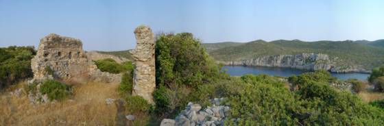 Sailing holiday locations in Greece: Parts of the ruined Mycenean acropolis on &aacute;k K&aacute;stro (Castle Cape)